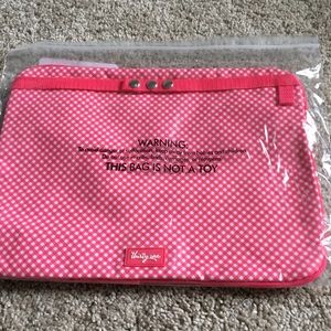 Thirty one pocket a tote - retired print